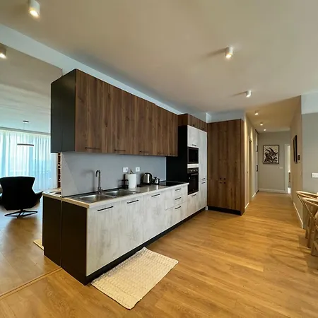 Tirana Central Apartment